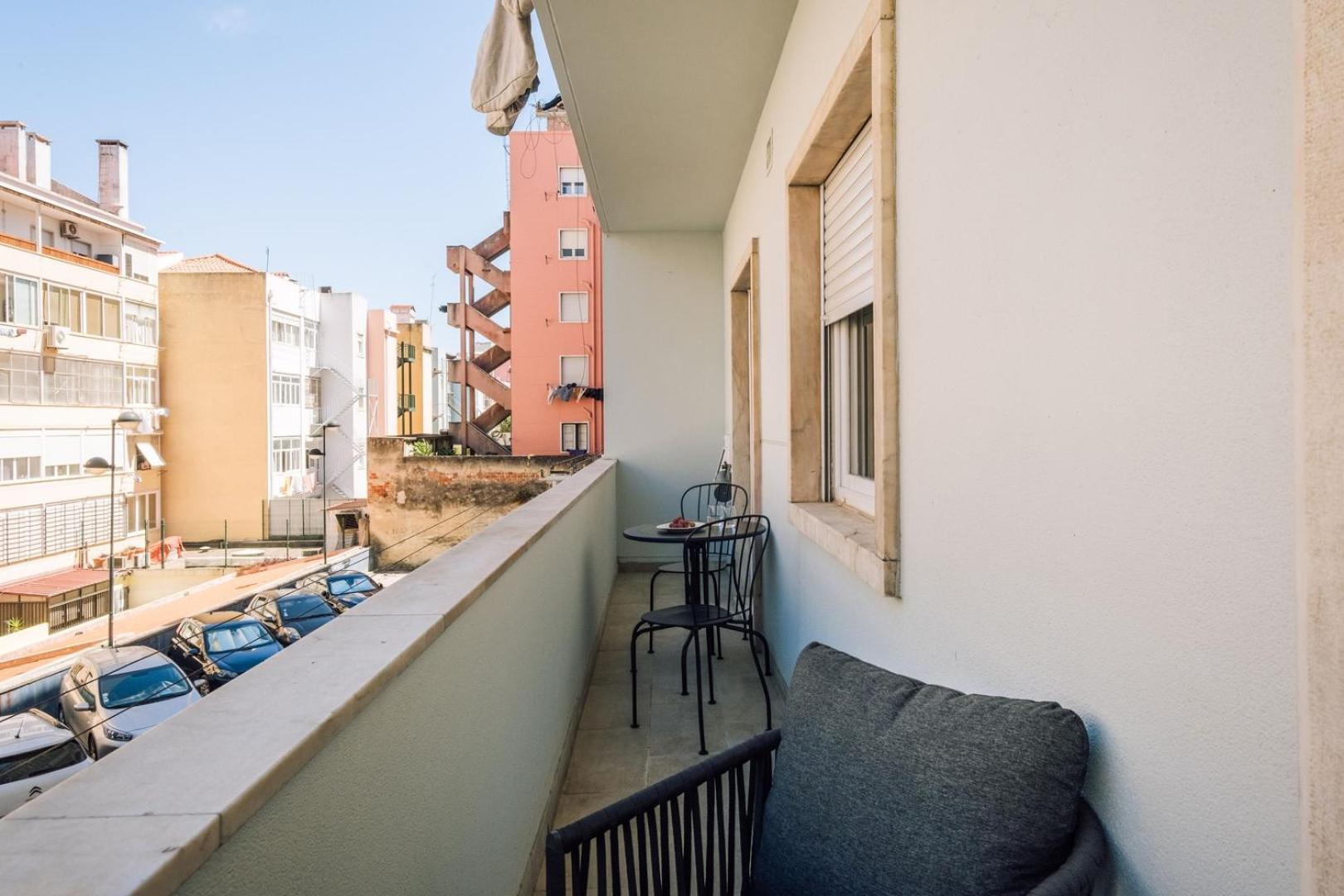 Soconusco - 1 Bedroom And Balcony In Bairro Azul Lisbon
